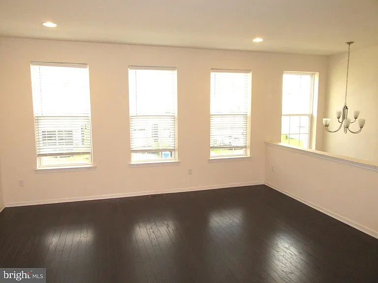 532 Liam Pl — Photo 7