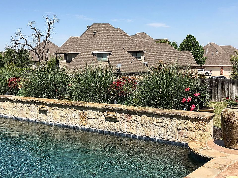 1st image of 7909 Forest View Ct