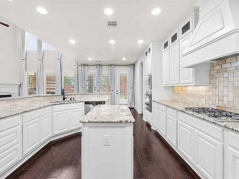 2822 Juniper Pines Ln — Photo 16