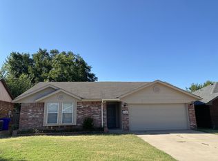 616 Golden Eagle Dr, Norman, OK 73072