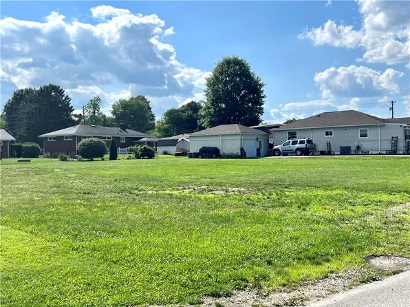 406 Jacobs St, Belle Vernon, PA 15012