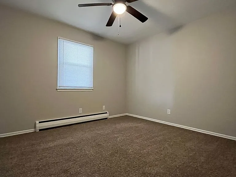 1210 Hilltop — Photo 11