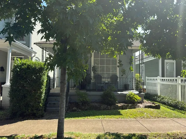 1016 E 8th St, Chattanooga, TN 37403
