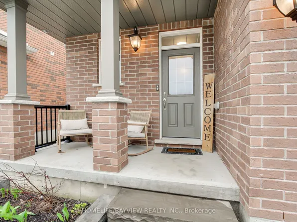 35 Booth Ln S, Barrie, ON L4N 0S4
