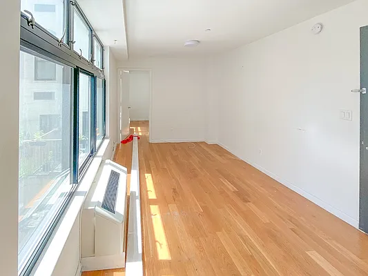 Rented by MySpaceNYC | media 60