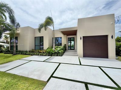 2030 N Hibiscus Dr, North Miami, FL, 33181