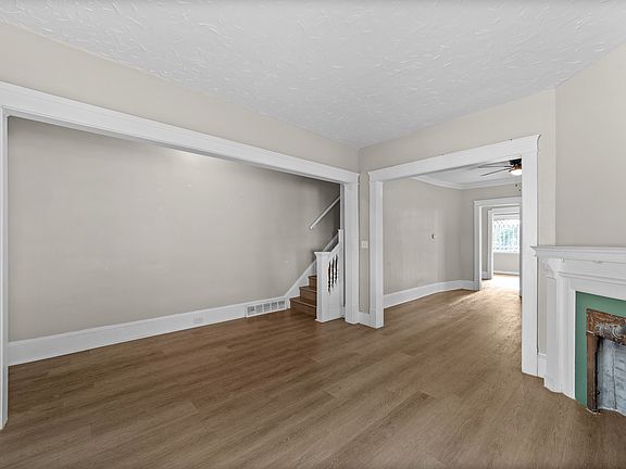 2nd image of 1350 Thoreau Rd #1350