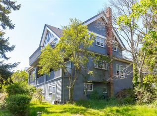1630 Rockland Ave, Victoria, BC