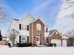 1158 Vista Dr, Gurnee, IL 60031