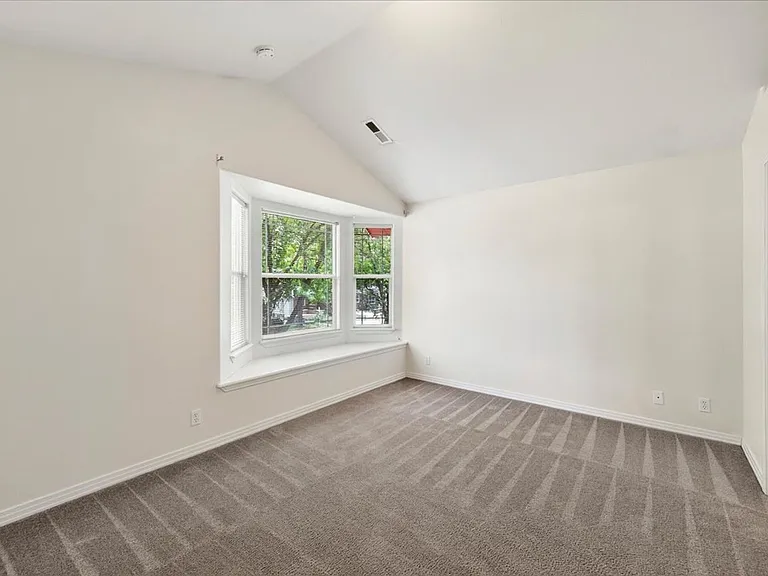 1509 S Euclid Ave — Photo 21