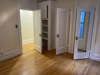 Rented by K & O Realty Associates Inc.