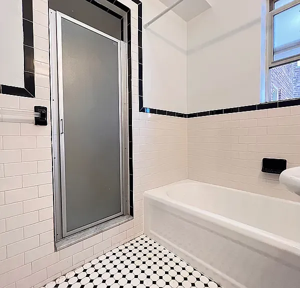 65-20 Booth St #3G — Photo 7
