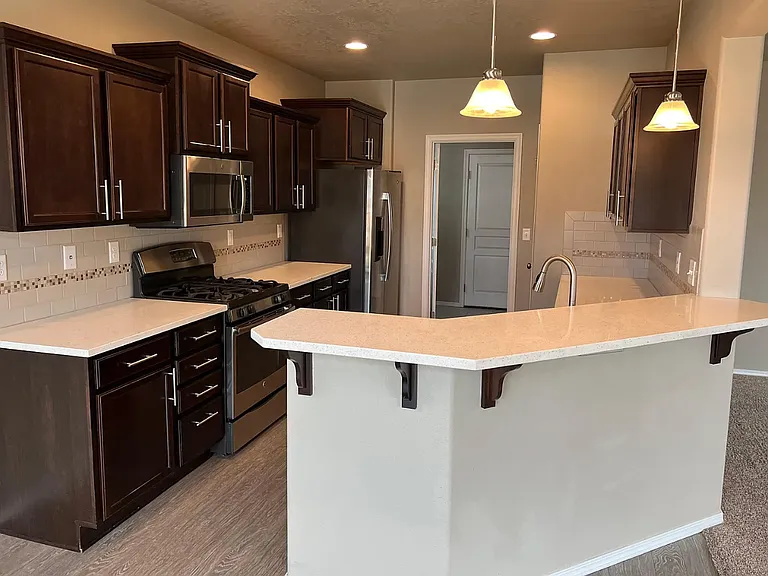 21104 Azalia Ave — Photo 12