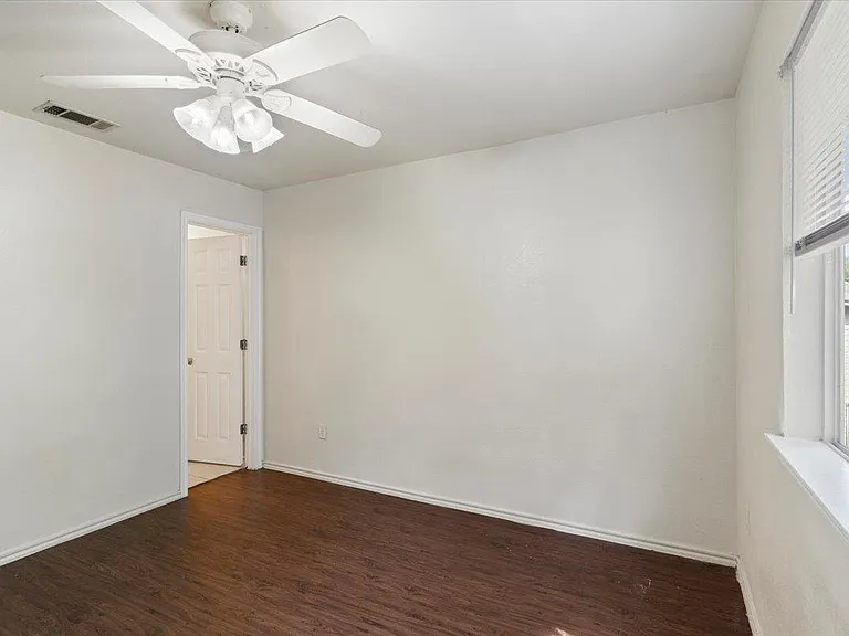 887 Sagewood Trl — Photo 22