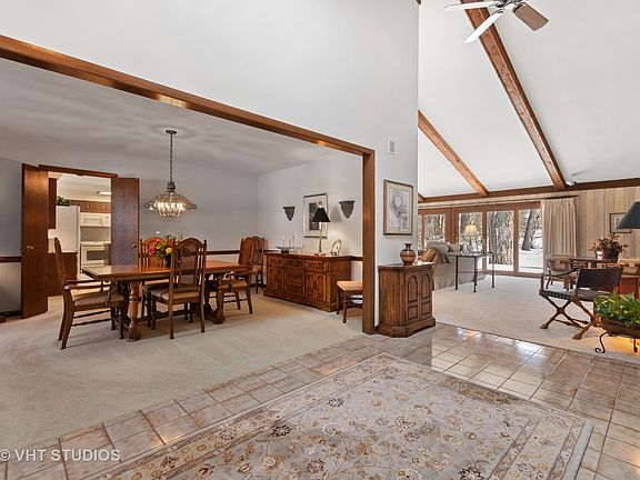 3rd image of 1616 Mirror Lake Dr