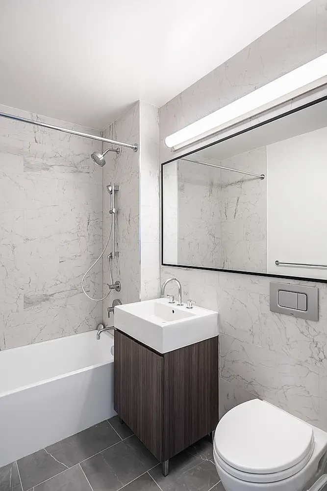 220 East 72nd Street — Photo 3