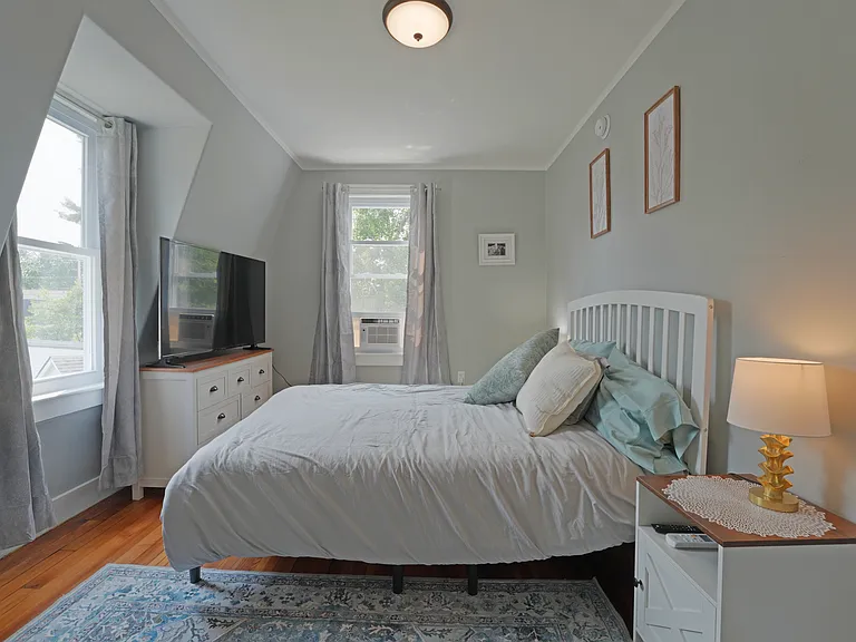 3 Dewey Ave — Photo 29