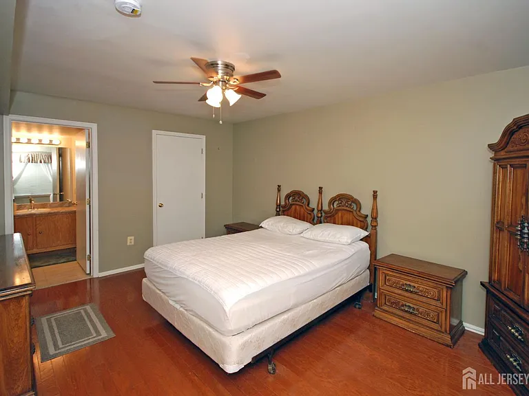 1101 Stony Brook Way — Photo 14