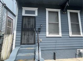 2011 Almonaster Ave, New Orleans, LA 70117