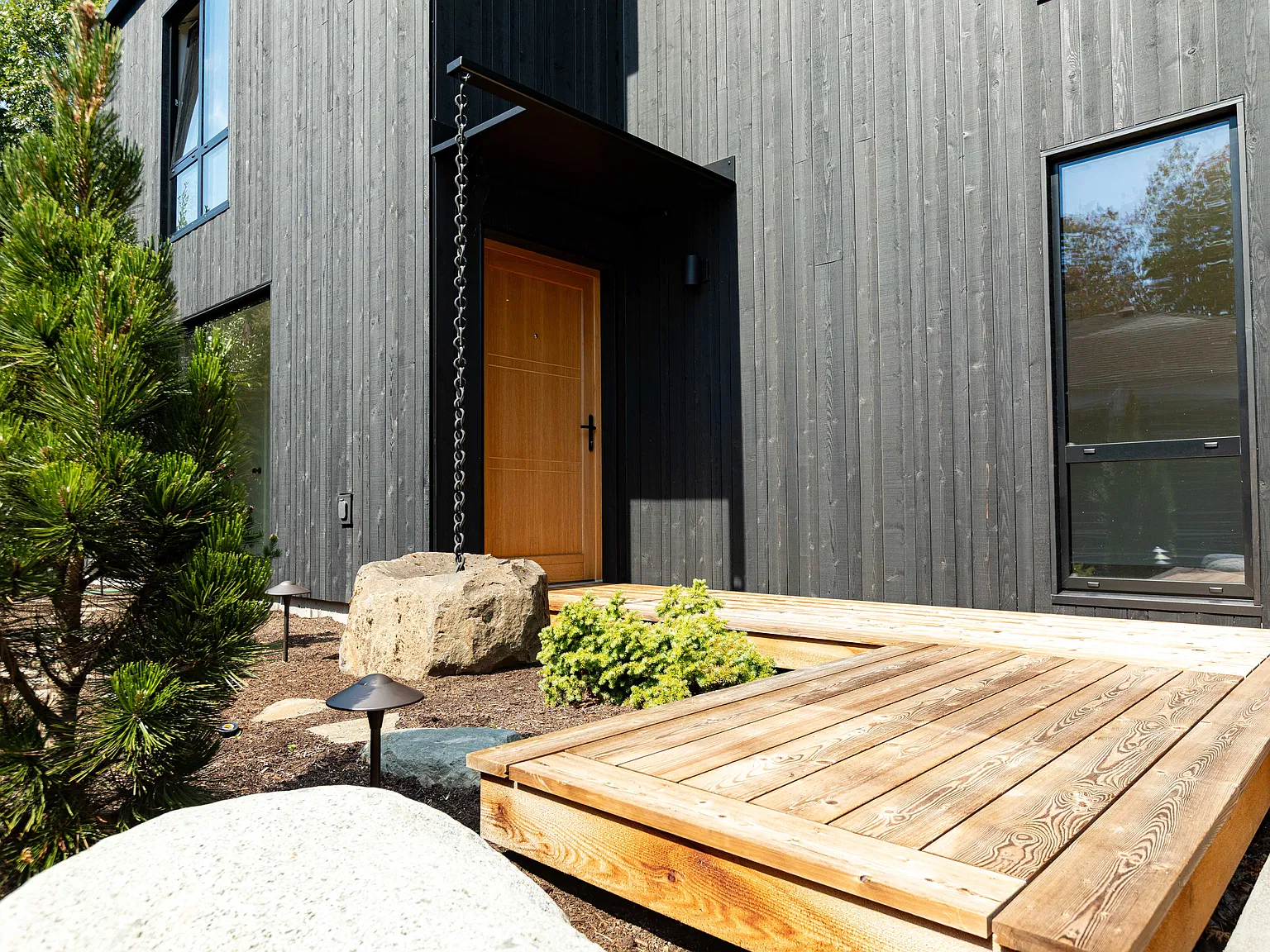 2 bed, 1.5 bath, 1000 sqft, $3,845 — Photo 3