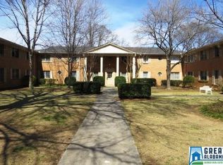 2032 Lancaster Rd APT B, Homewood, AL 35209