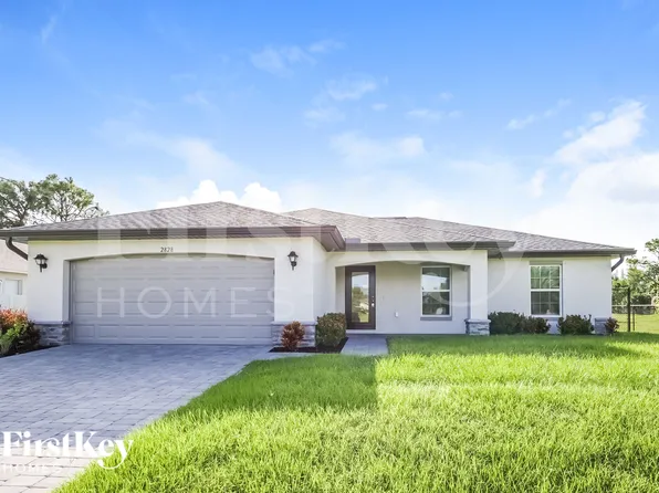 2828 NW 27th Pl, Cape Coral, FL 33993