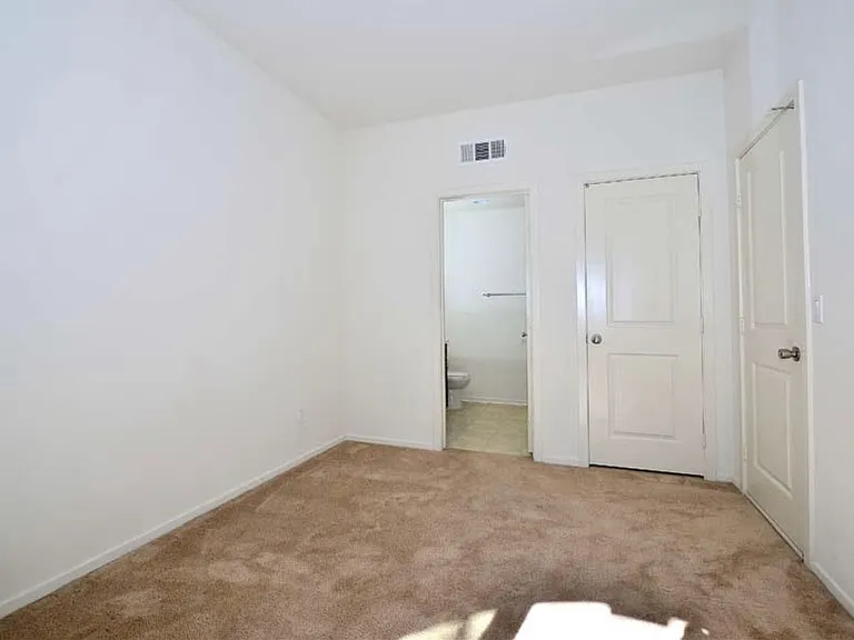 8978 Butternut Ln — Photo 8