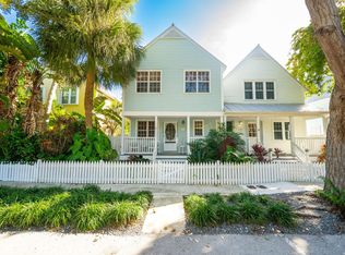 32 Golf Club Dr, Key West, FL 33040