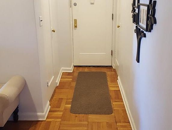 2nd image of 101 Ellwood Ave APT 6e