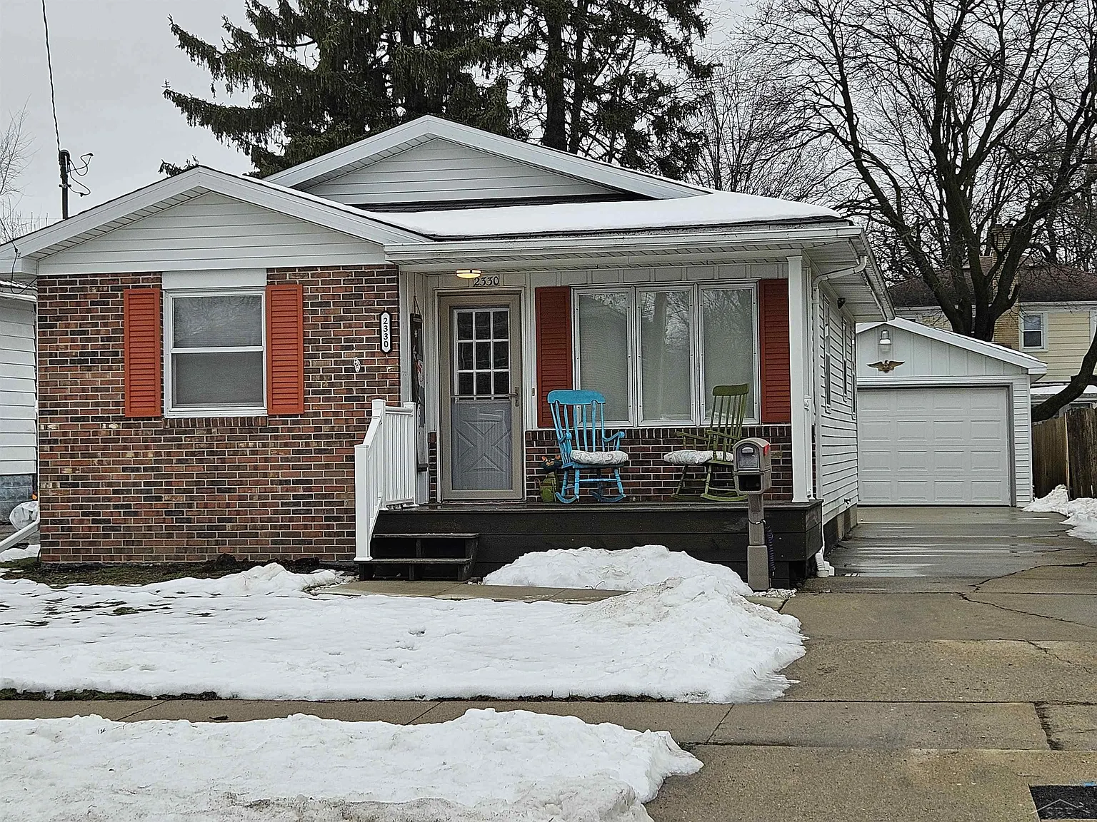 2330 N Charles St photo 1