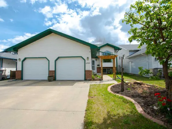 6905 W 93rd St, Grande Prairie, AB T8V 6T4