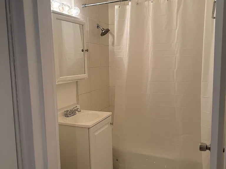 2424 Alvarado Dr NE — Photo 10