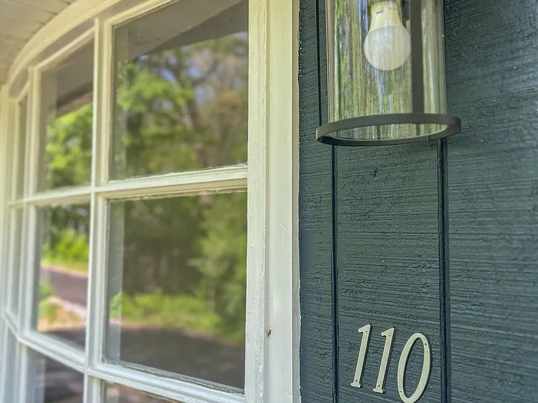 110 Wilson Ct — Photo 2