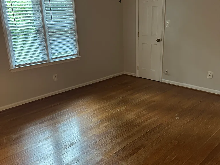 4007 Yadkin Dr — Photo 24