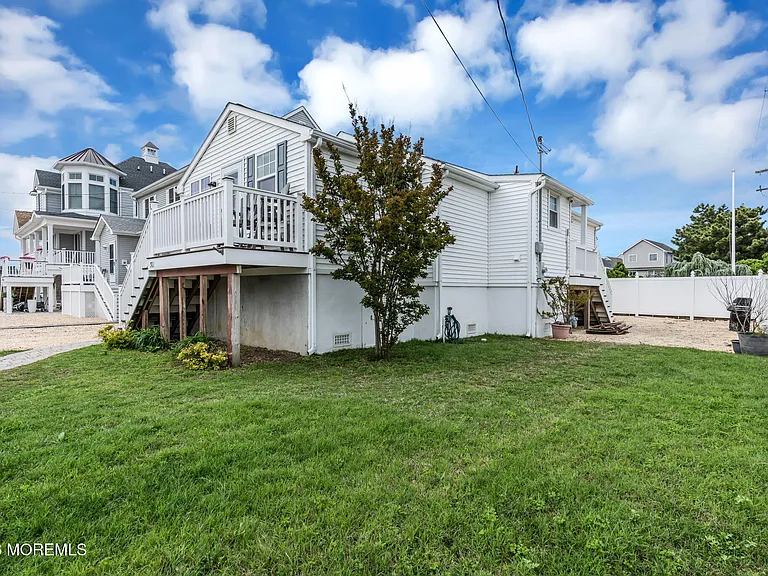 301 W Kupper Dr — Photo 40