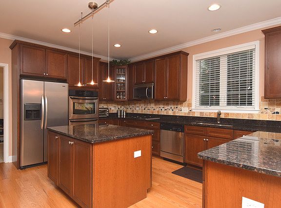5th image of 718 N Coolidge Ave