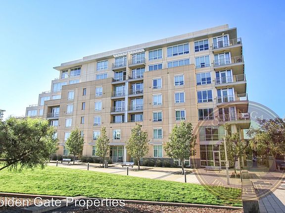 2nd image of 325 Berry St APT 104