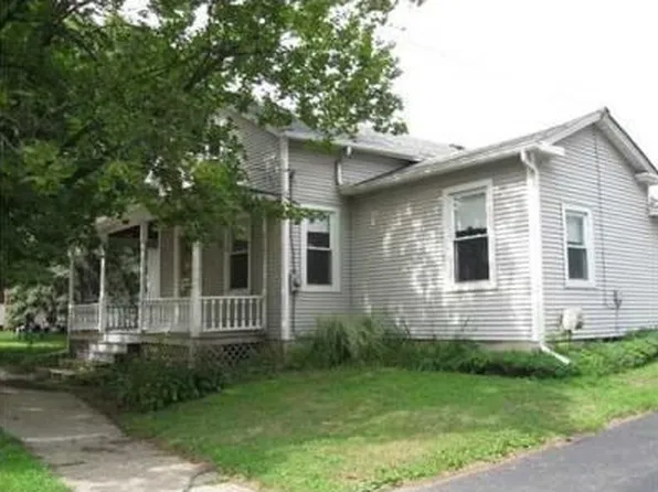 109 Riverside Dr, Manchester, MI 48158