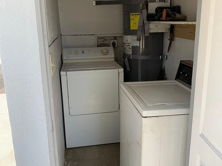 3834 Stoddard Ave — Photo 18