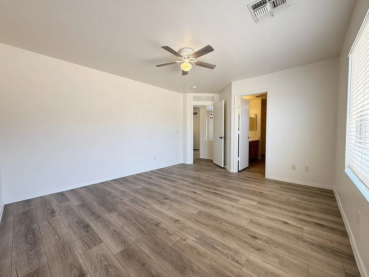 14330 N. 129th Ave. — Photo 2