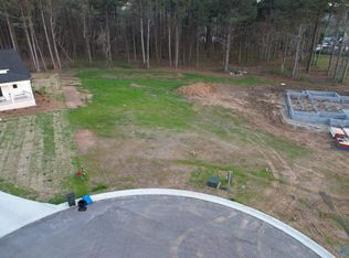 184 Spring Creek Cv, Guntersville, AL 35976