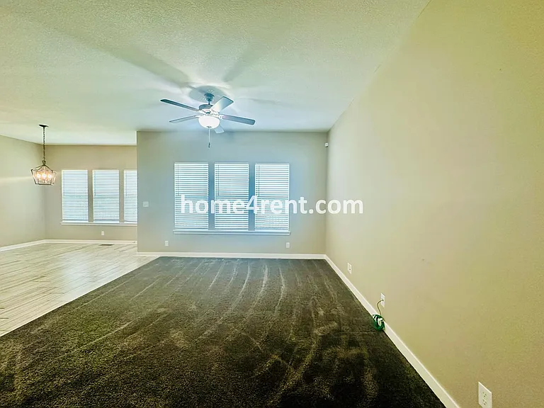 12701 E 47th Terrace Ct S — Photo 4