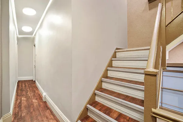 Rented by Tourma Realty LLC | media 34