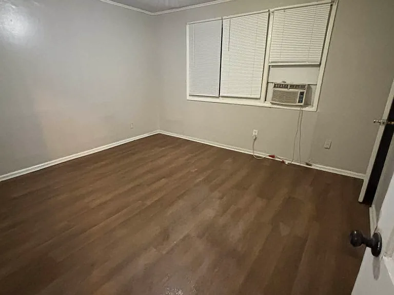 1730 Telfair St #B — Photo 8