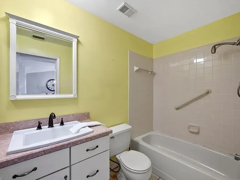 1357 Churchill Cir #G-202 — Photo 25
