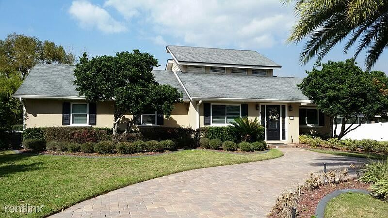 1st image of 429 Terrace Dr