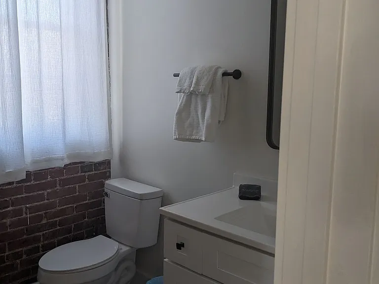 728 Good Hope St #201 — Photo 4