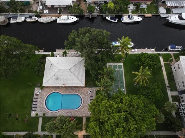 1100 SW 12th Street #301, Fort Lauderdale, FL 33315