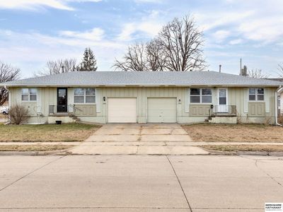 1925-1935 E Dodge St, Fremont, NE, 68025
