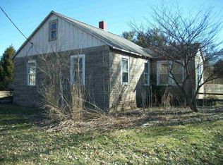 59106 Mayflower Rd, South Bend, IN 46619